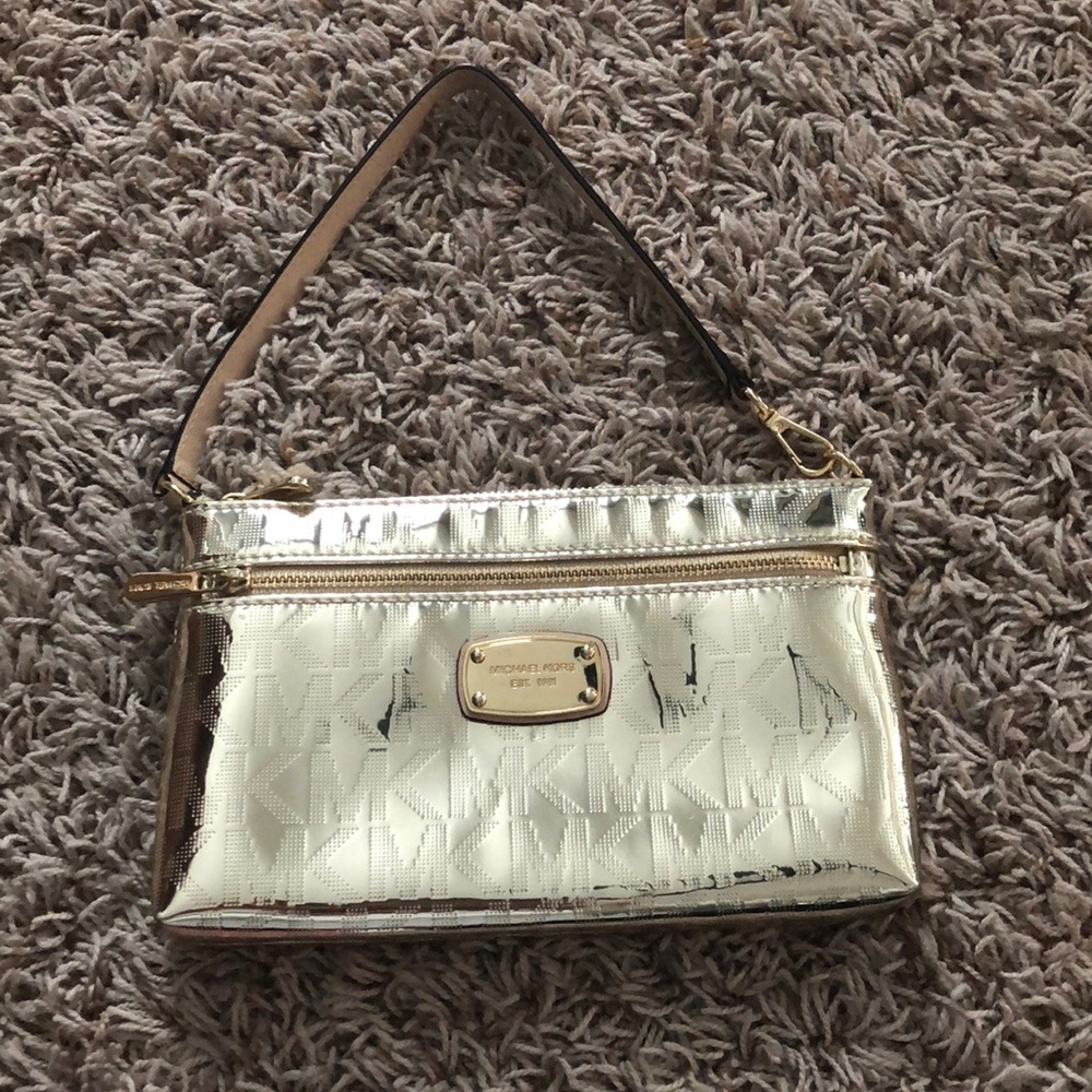 Michael Kors wristlet